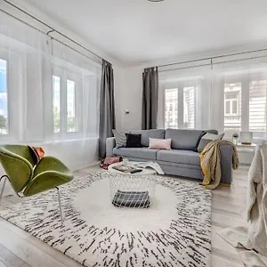 Parlament Panorama Luxury Apartamento